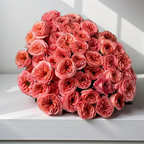 Puokštė "Bijūninės Pink Rožės" 31 vnt. žiedų, -30%