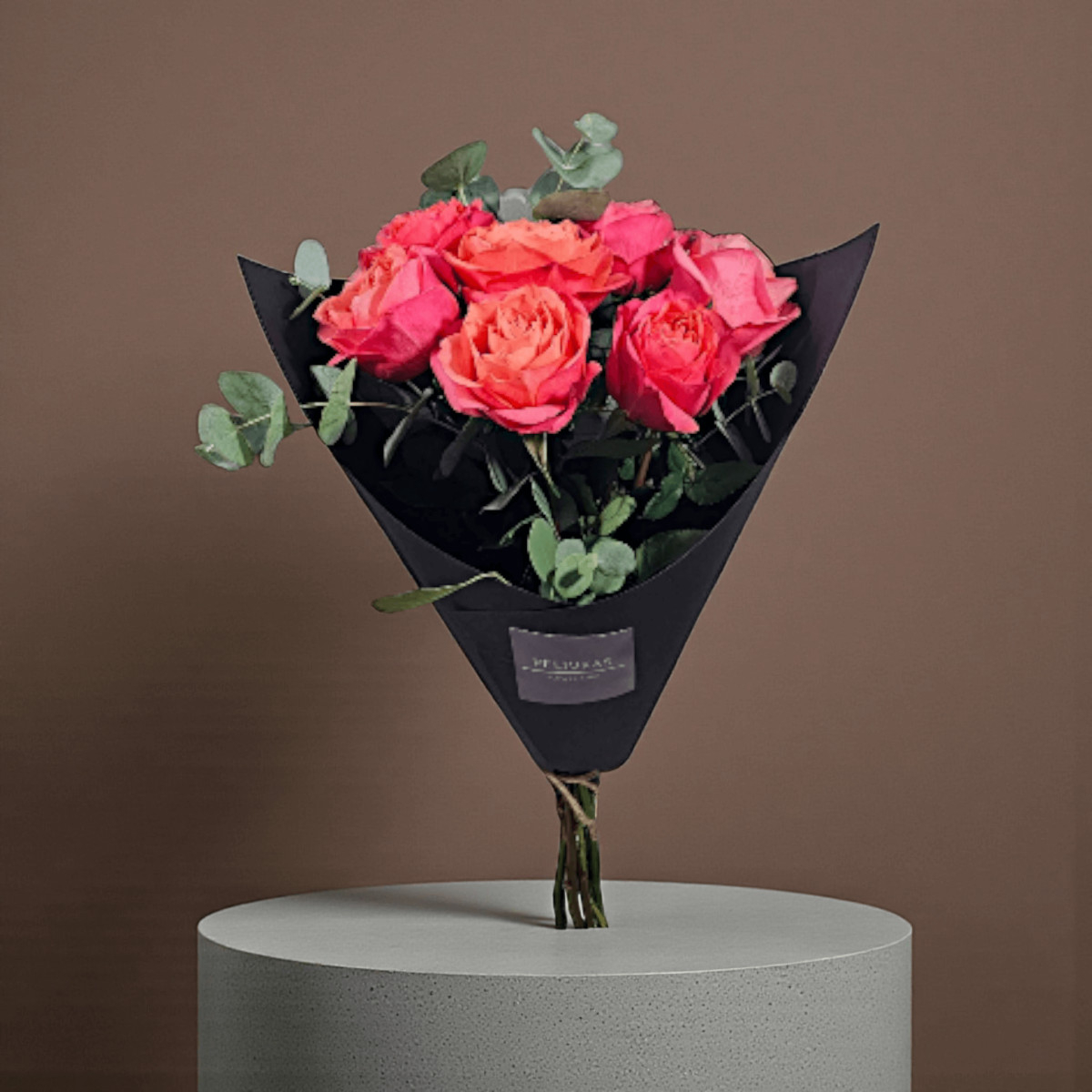 Puokštė „Paris“ — Colour Line kolekcija