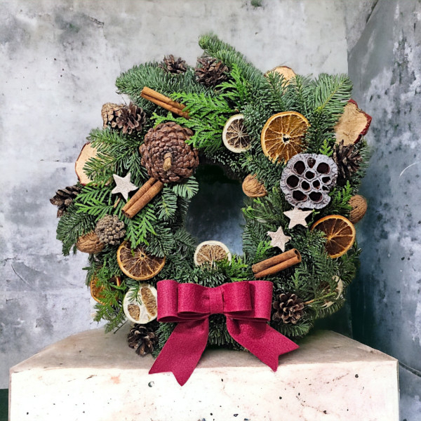 Vainikas „Kalėdų Tradicijos“