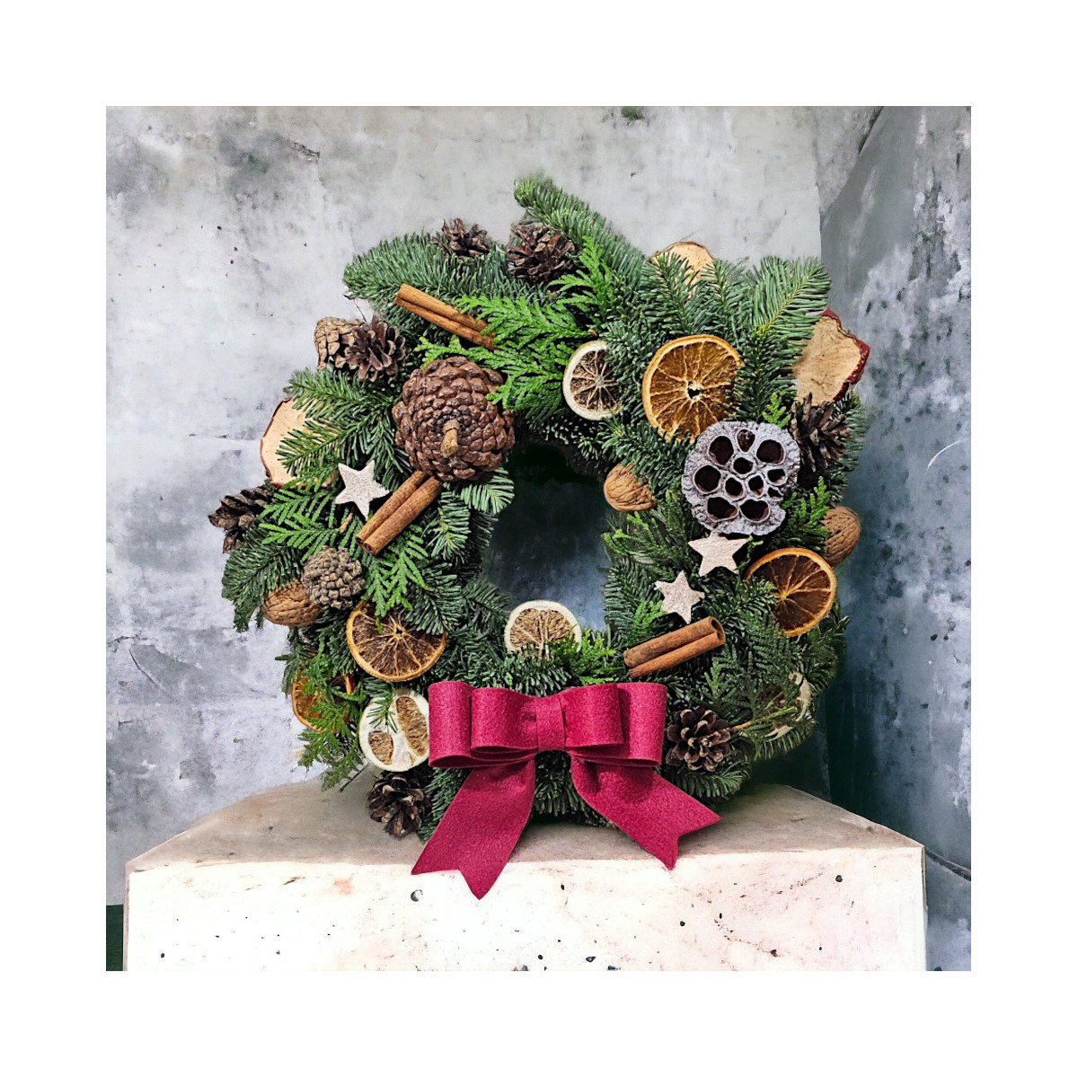 Vainikas „Kalėdų Tradicijos“