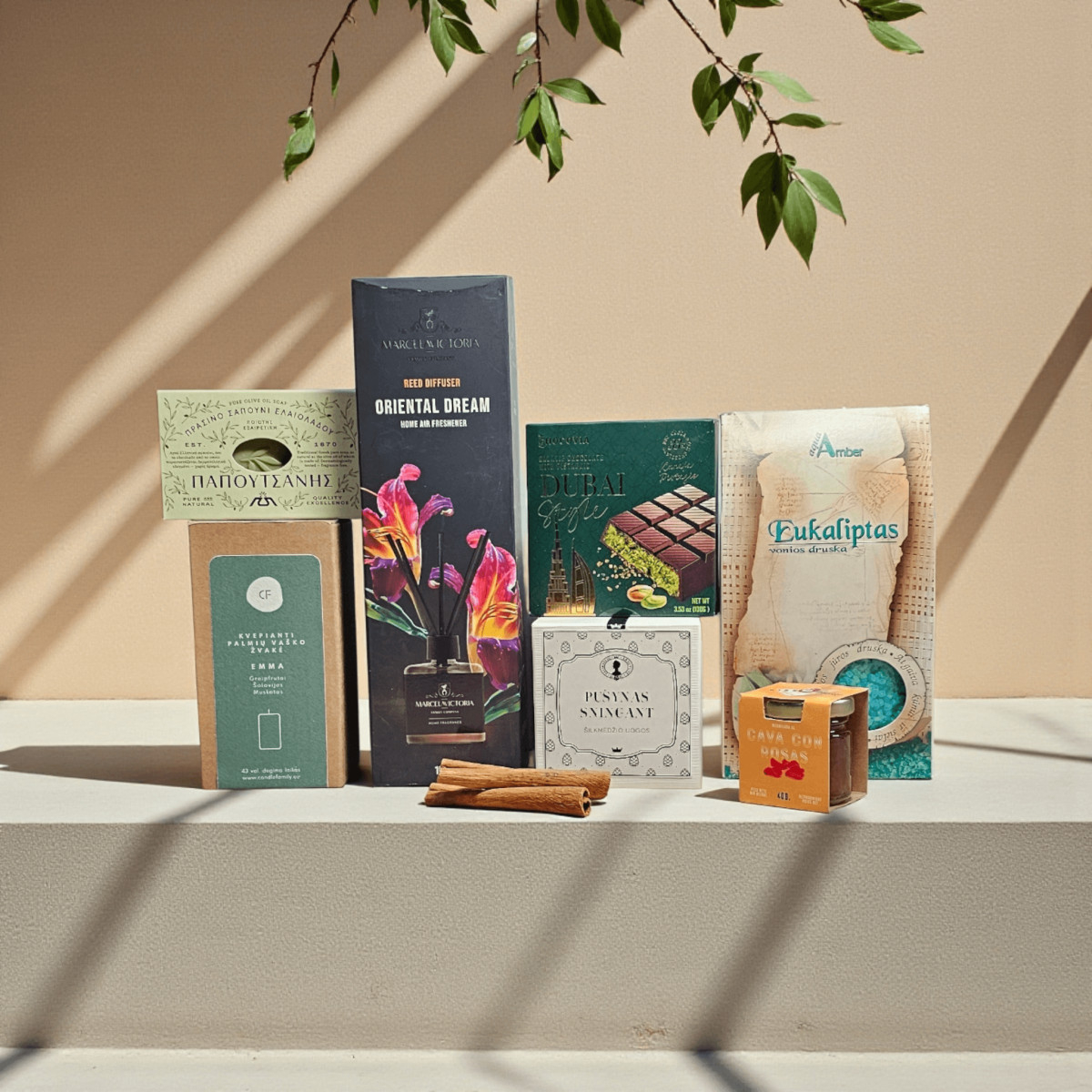 Dovanų rinkinys "Relax & Treats...