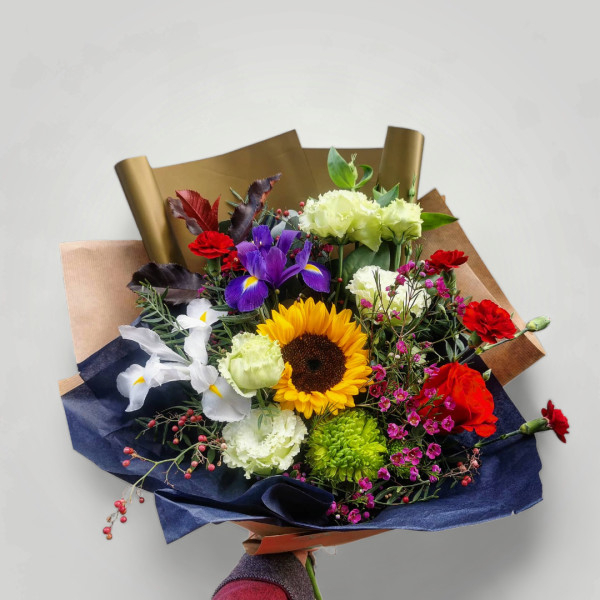 Puokštė "Vaivorykštė"