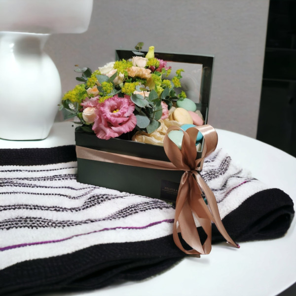 Dėžutė "Spalvų Saldumas"