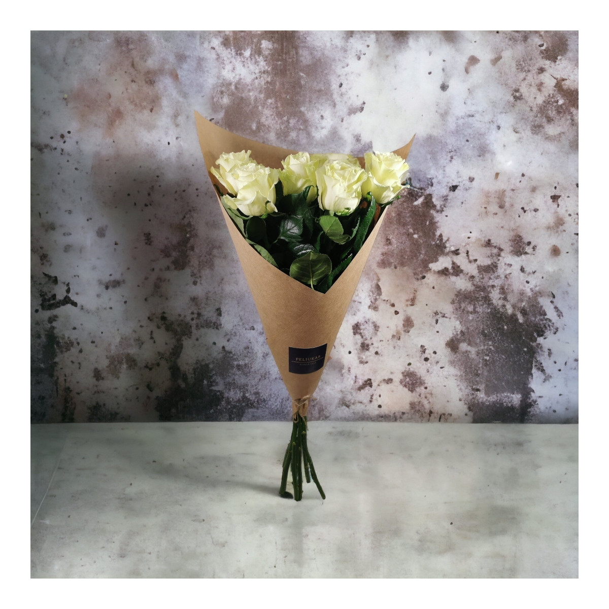 Baltos Ekvadoro rožės ~70 cm, Kaina...