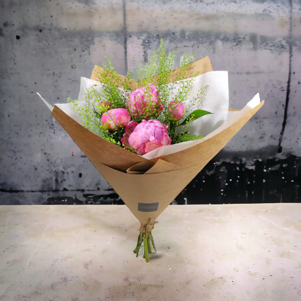 Puokštė "Bijūnai Paprastai"